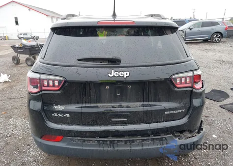 2018 Jeep Compass Sport 4X4 z USA, uszkodzony, nr VIN 3C4NJDAB5JT256830